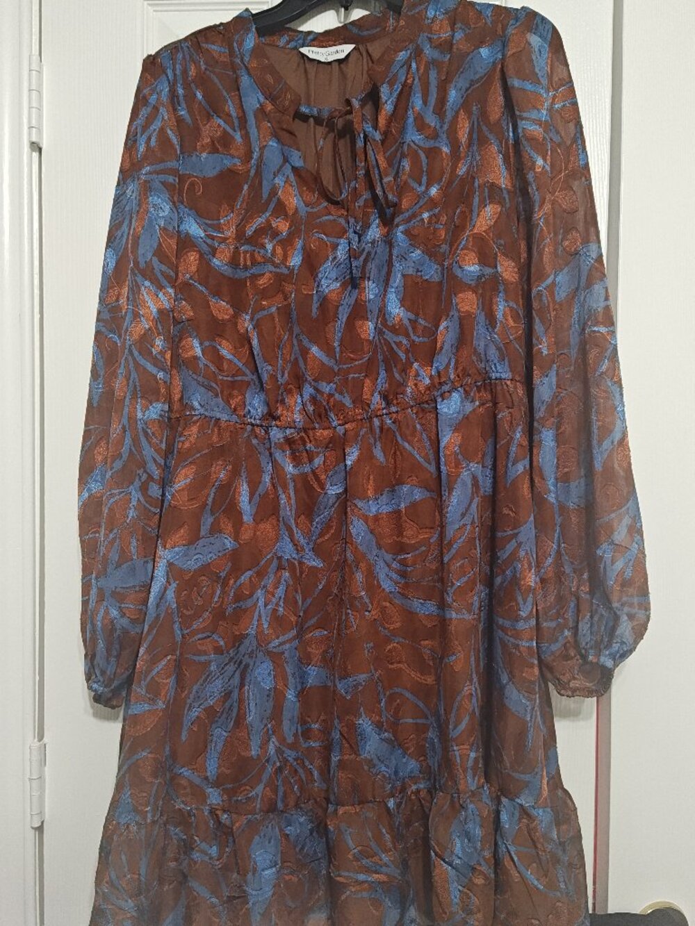 Pretty Garden dress Xl